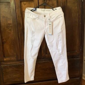 Levi denizen white boyfriend jeans size 7